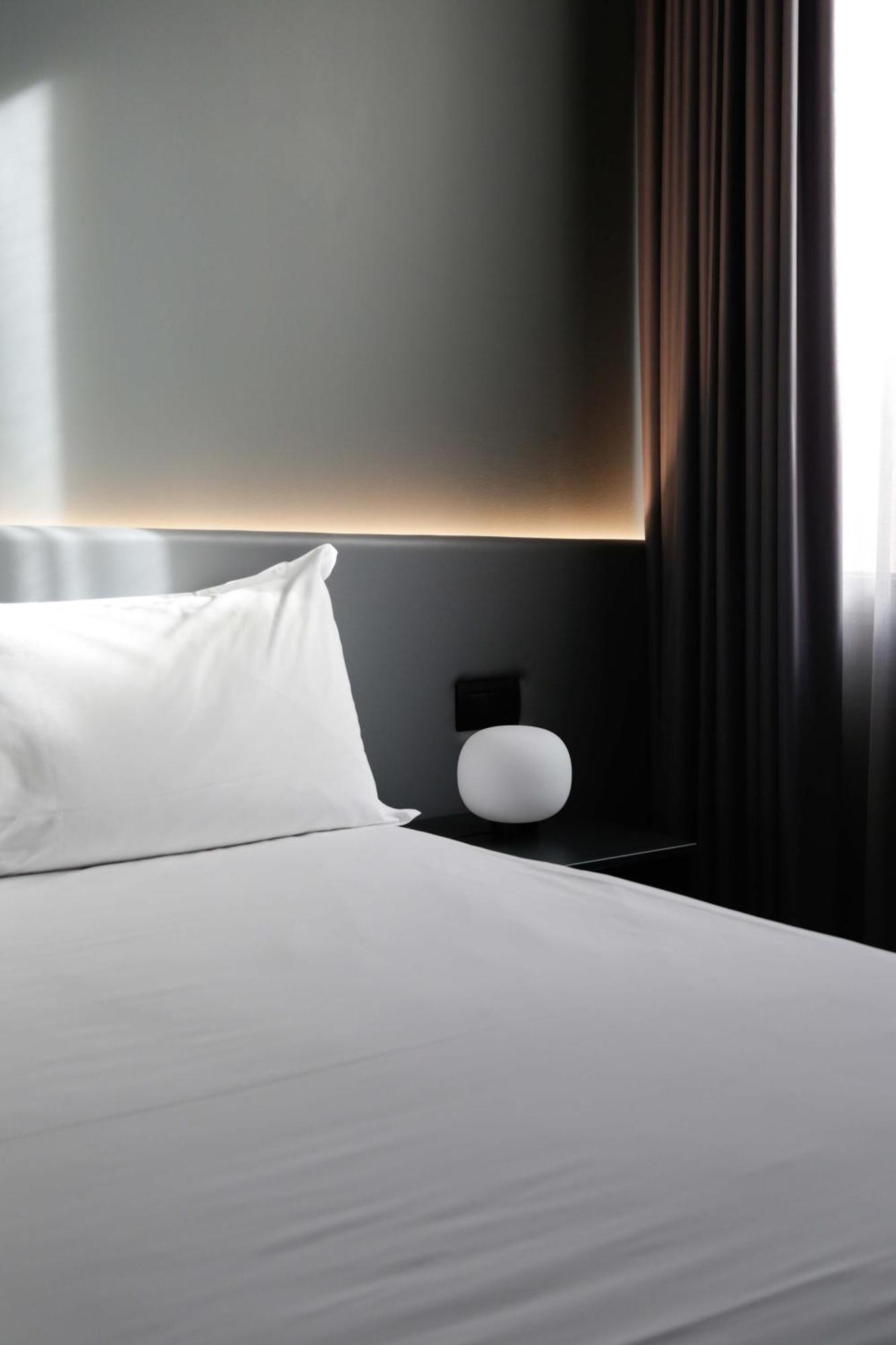 Arryvo Hotel Lecce Esterno foto