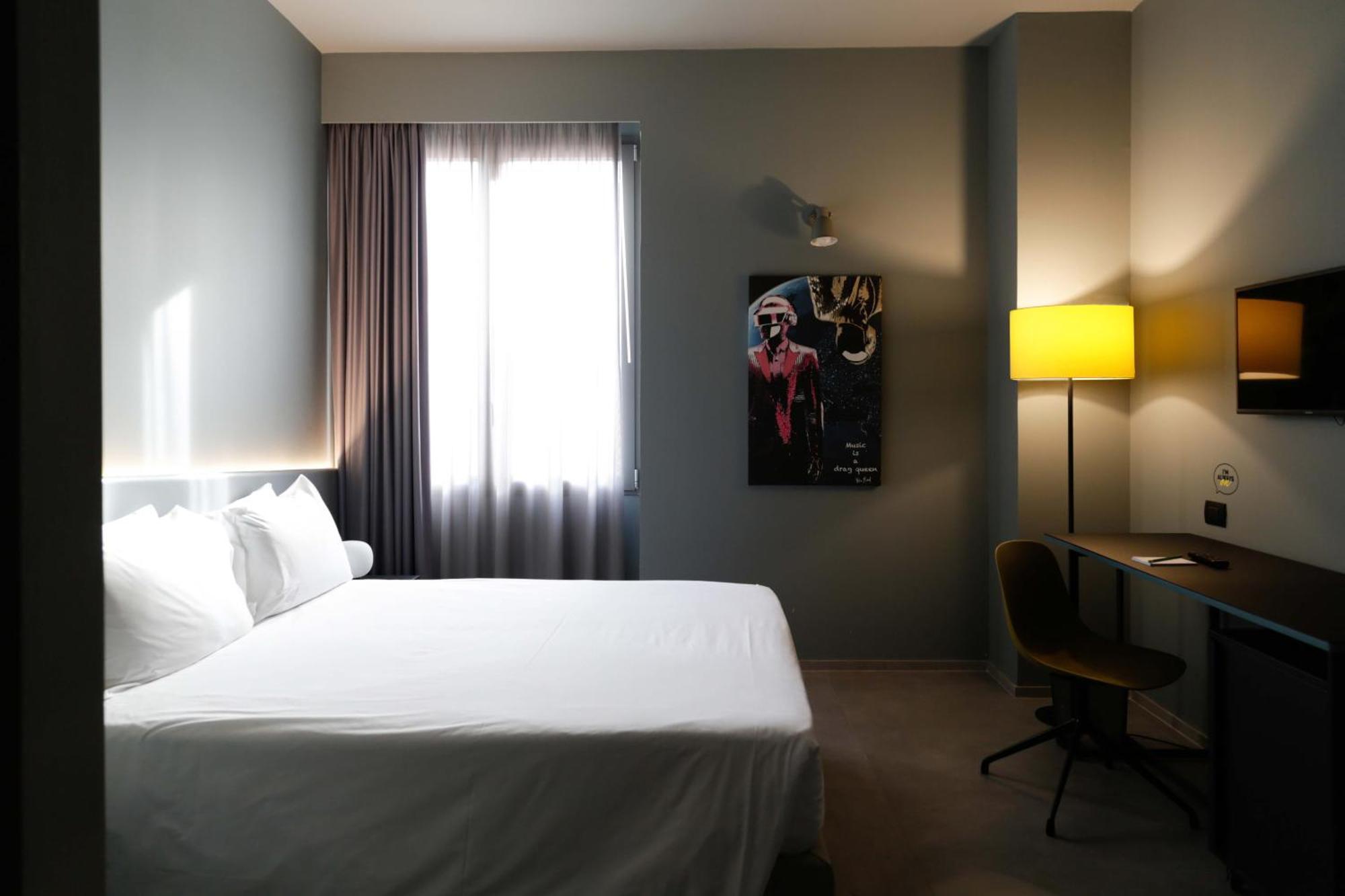 Arryvo Hotel Lecce Esterno foto